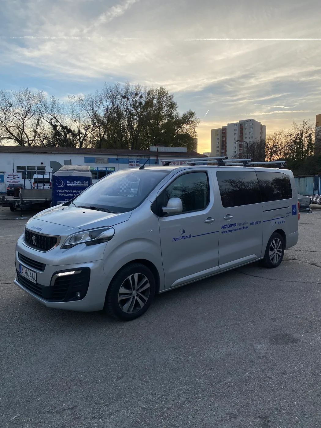 Peugeot Traveller 7+1